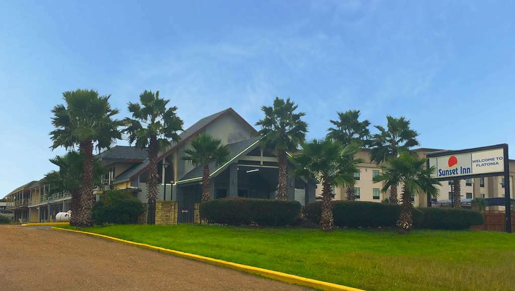 Sunset Inn Flatonia By Magnuson Worldwide Exterior photo